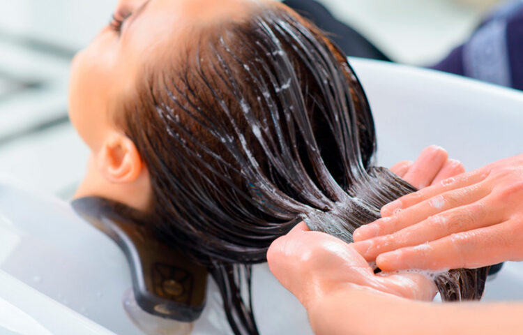 ocê sabe quais os tipos de tratamentos que os cabelos necessitam?